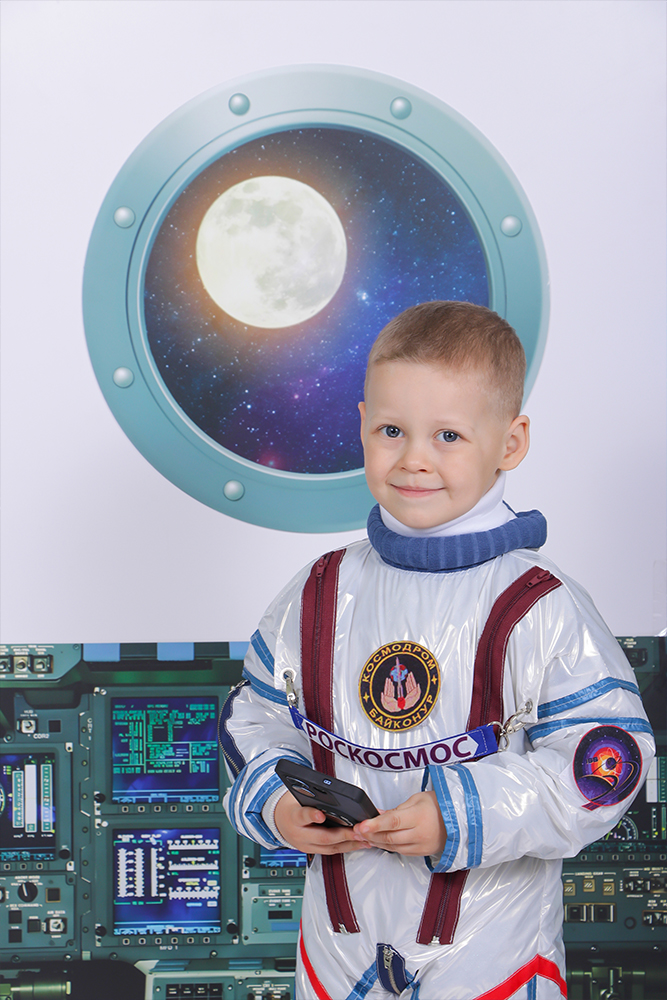 Космос. Путешествие на Луну.